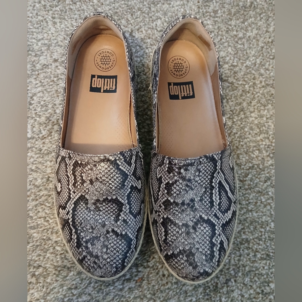 Fitflop Snake Print Loafers - Black and Gray Sz 8.5